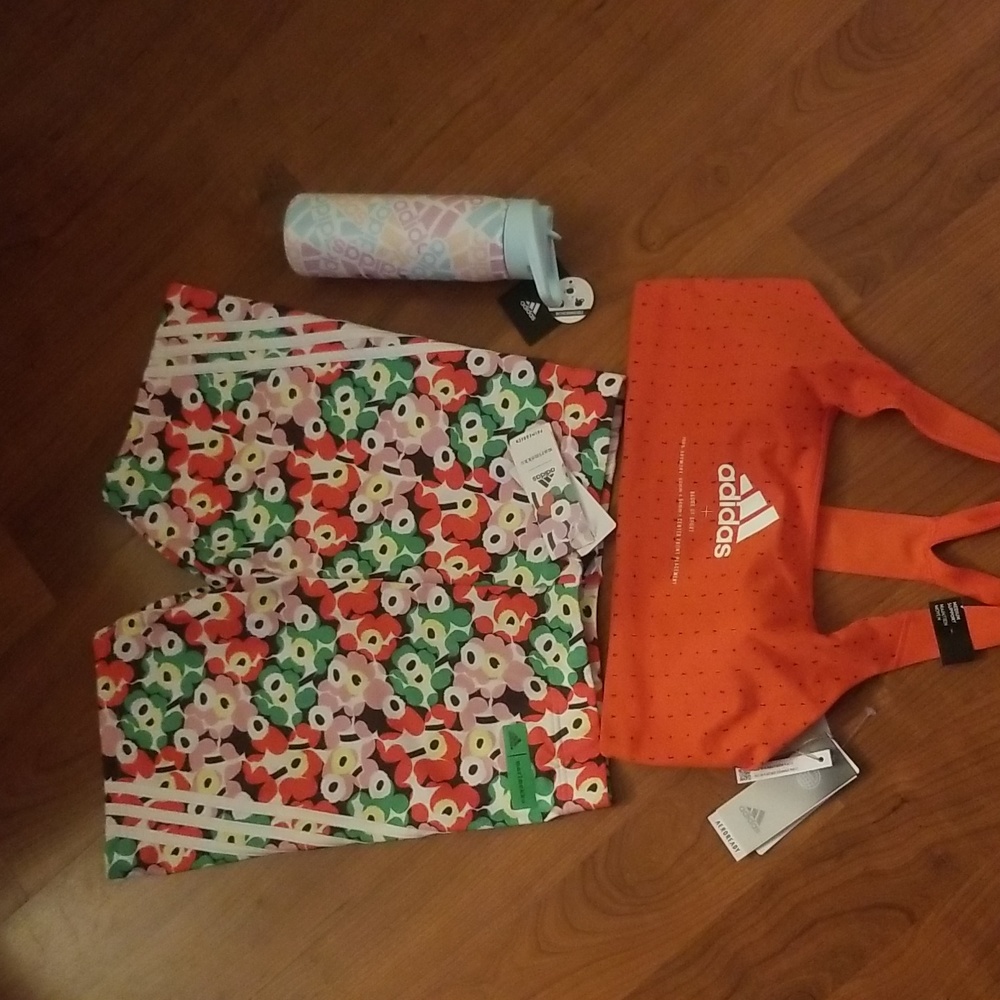 Addidas Collection - Picture 3 of 8